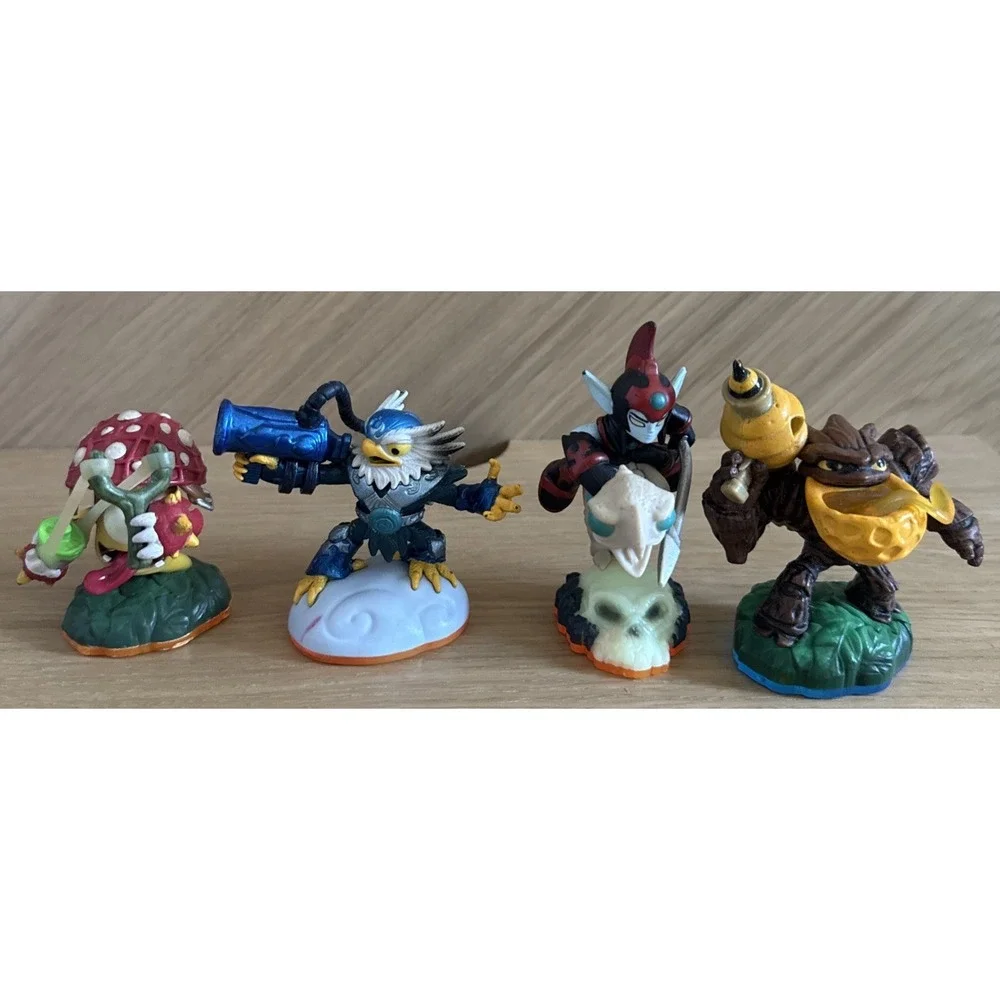 Lot Of 4 Skylanders Video Game Figure Activision‎